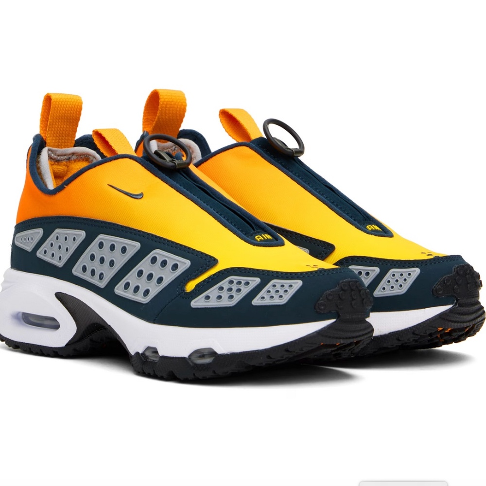 Nike Air Max SNDR